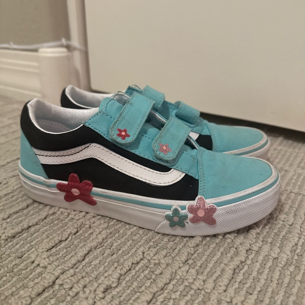 Vans Kids Turquoise and Black Floral Sneakers